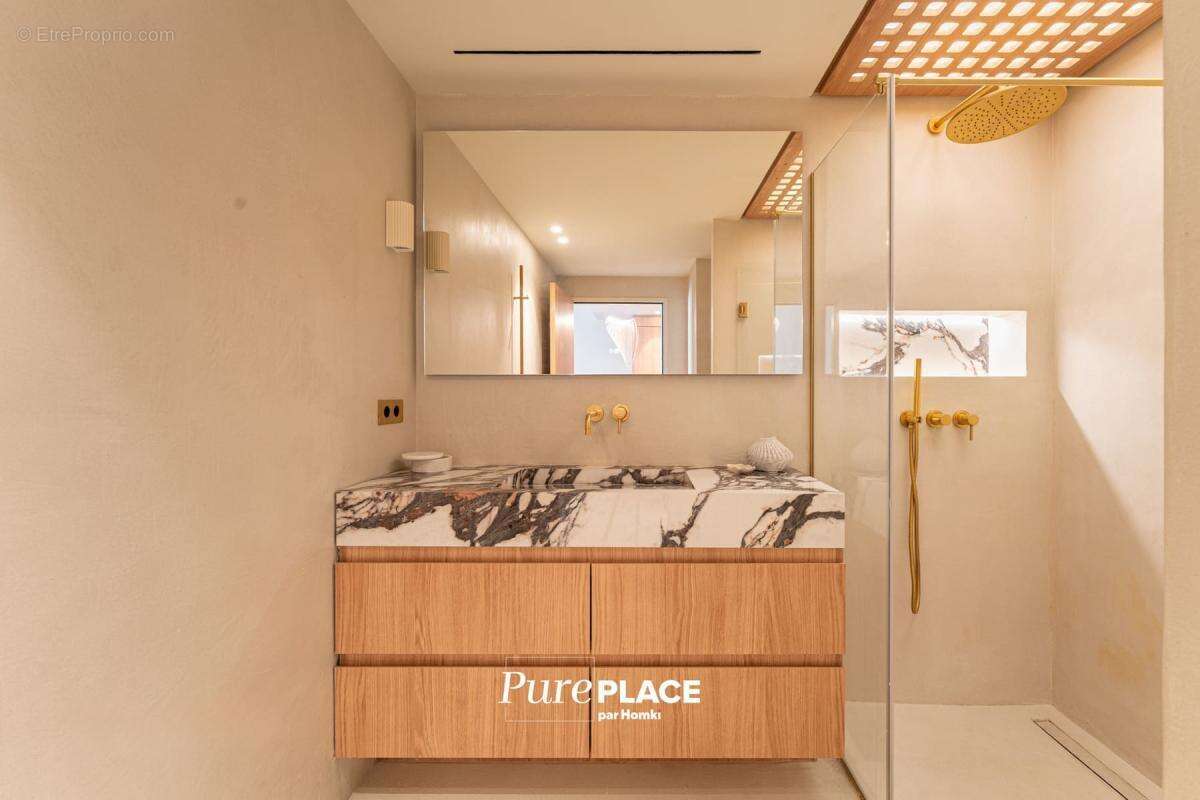 Appartement T2 de 38 m2 à Marseille 13007, Quai de Rive Neuve - photo 10