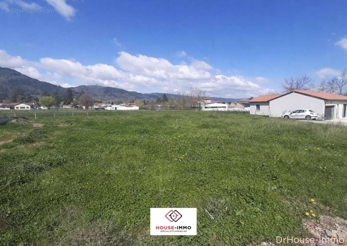 Terrain 818 m² à Bas-En-Basset  - photo 12
