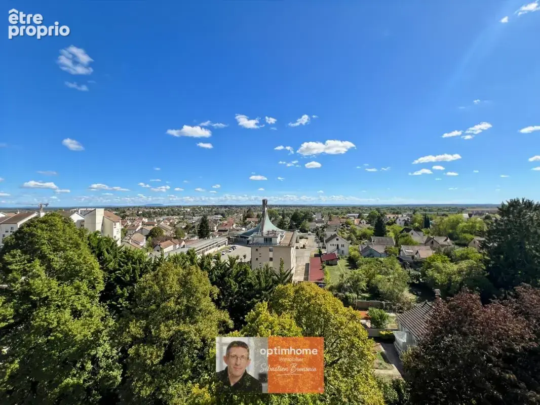 Dole – appartement lumineux 69 m² –  7e étage (ascenseur)– vue panoramique - photo 2