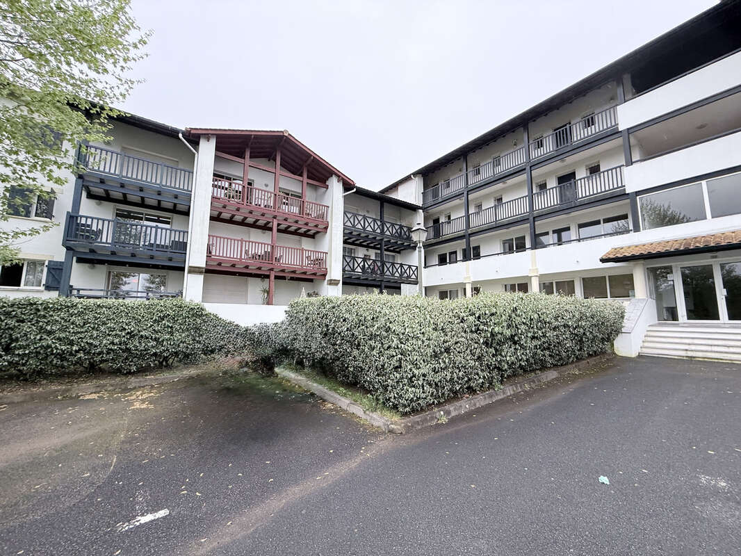 Appartement à BASSUSSARRY