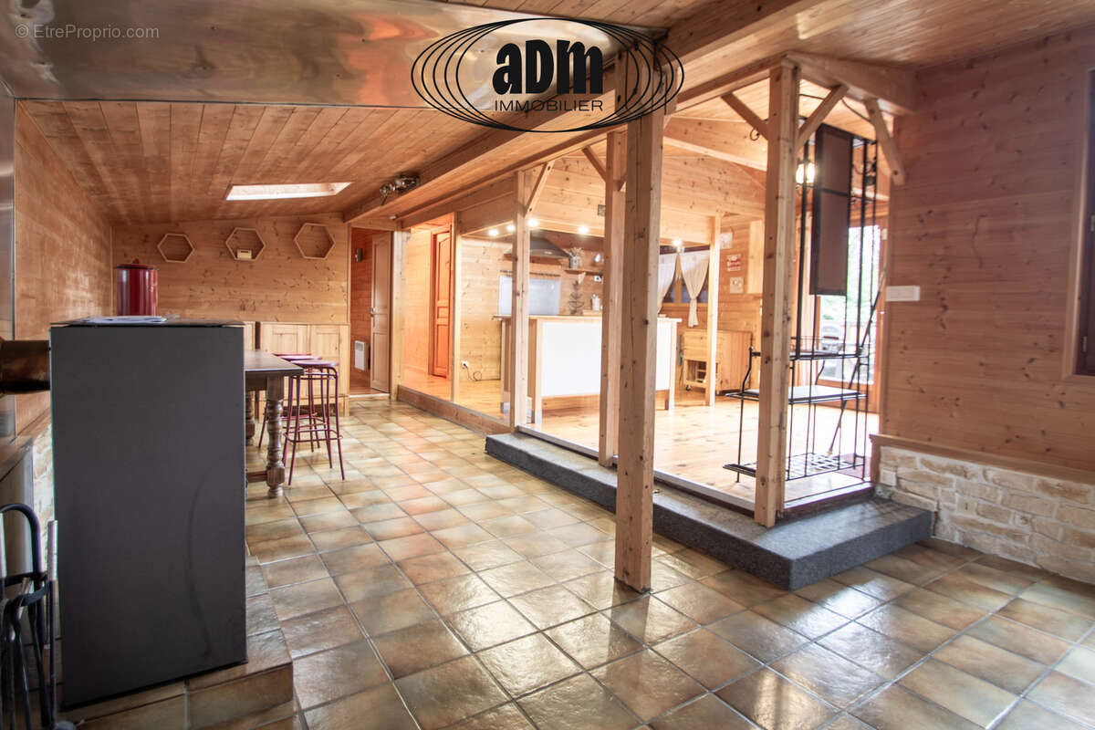 Maison à VILLIERS-SUR-MORIN