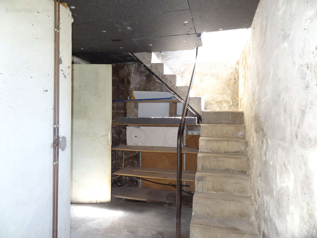 Maison à SAINT-NICOLAS-DU-PELEM