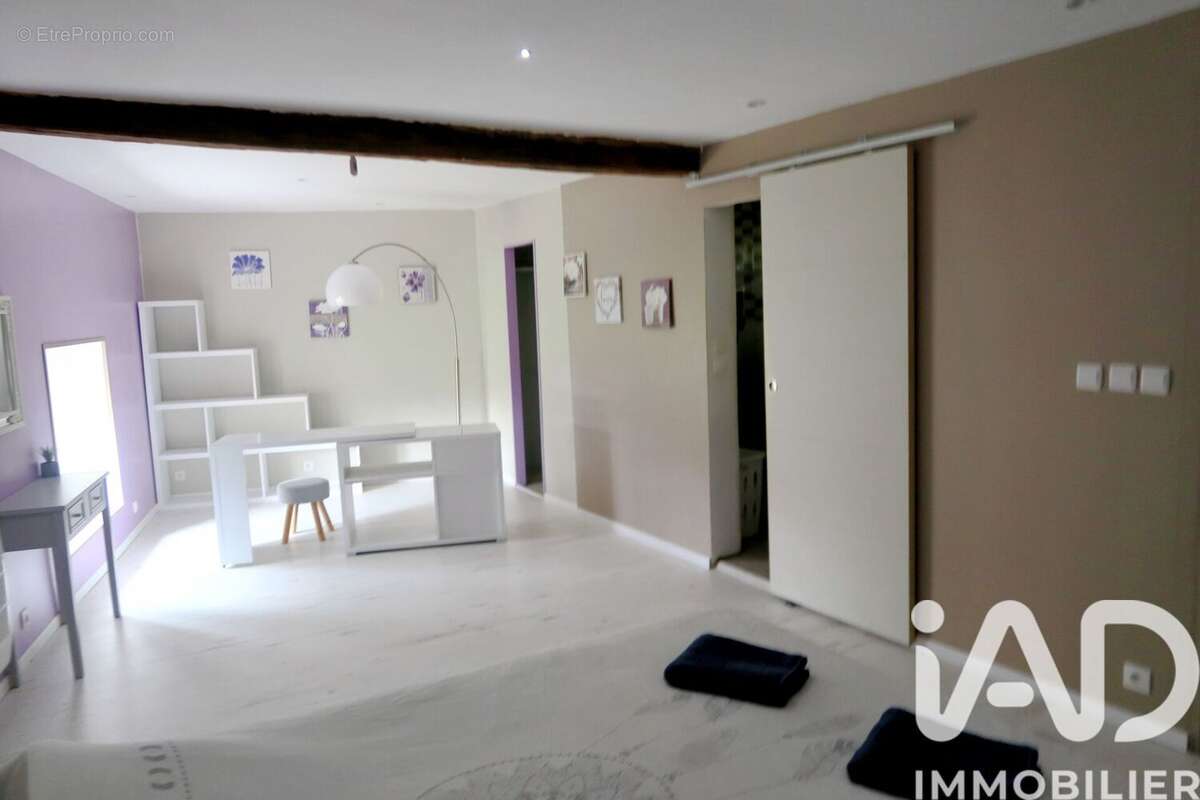 Photo 8 - Maison à VALDIVIENNE