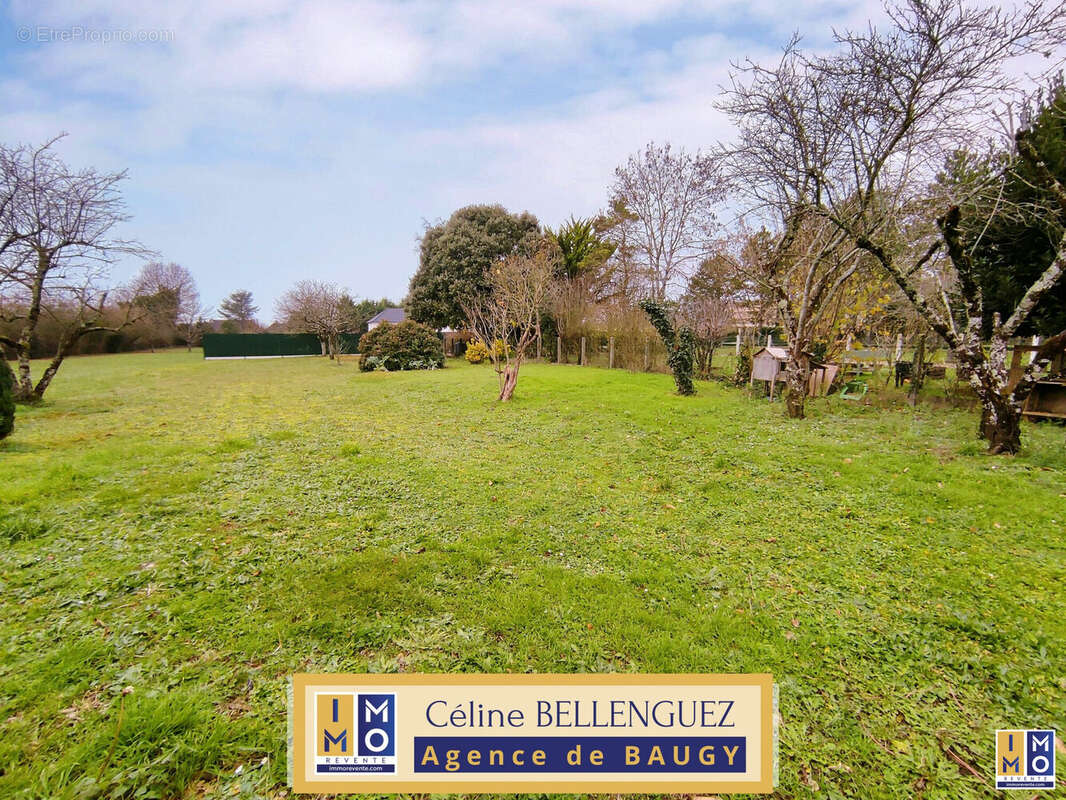 Maison à BAUGY