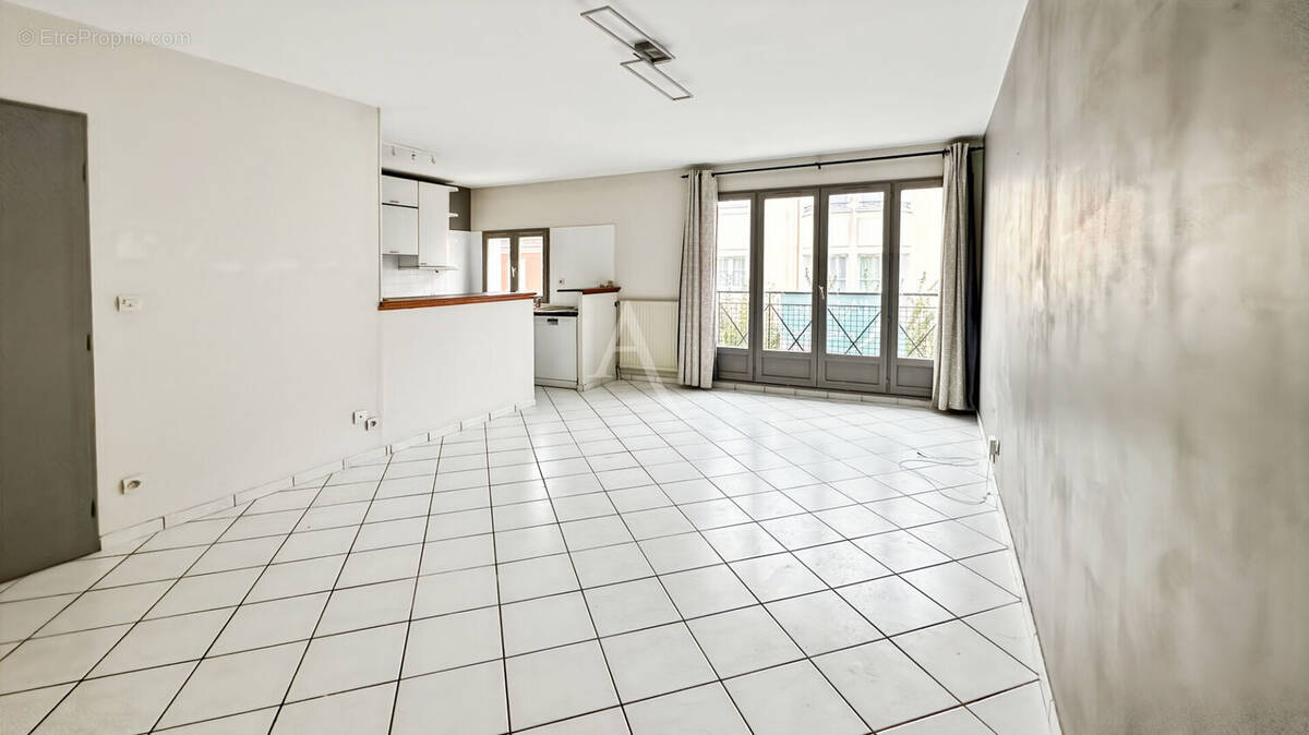 Appartement à COURDIMANCHE