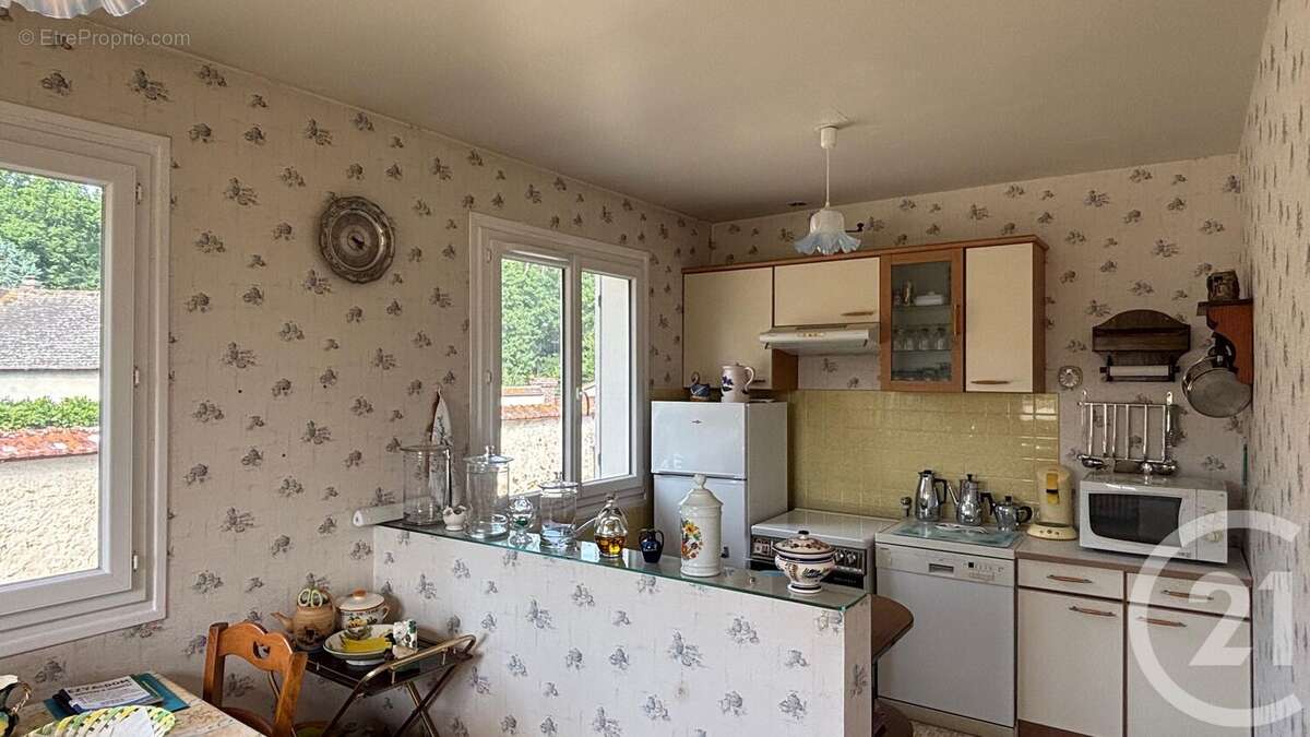 Maison 131 m² à Sorel-Moussel  - photo 3