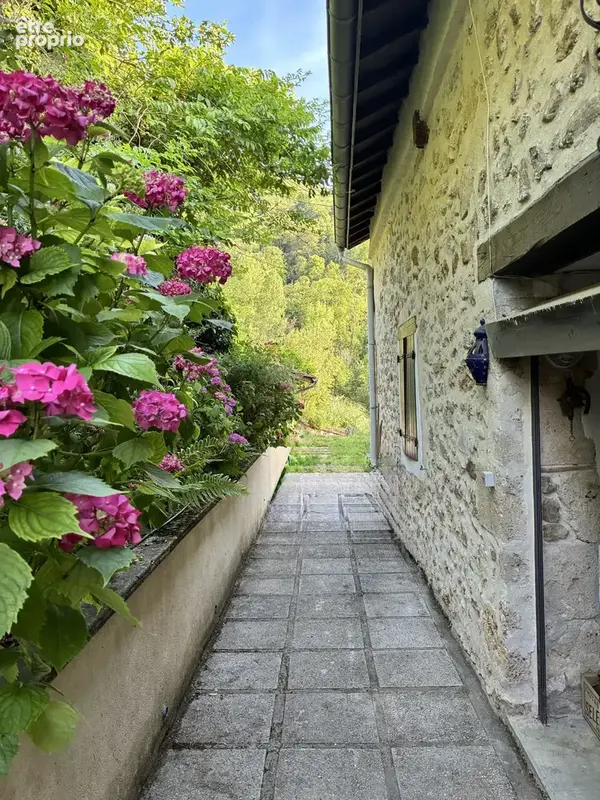 Maison 5 pièces 190 m² à vendre à Saint-Jean-En-Royans (26190) - photo 2