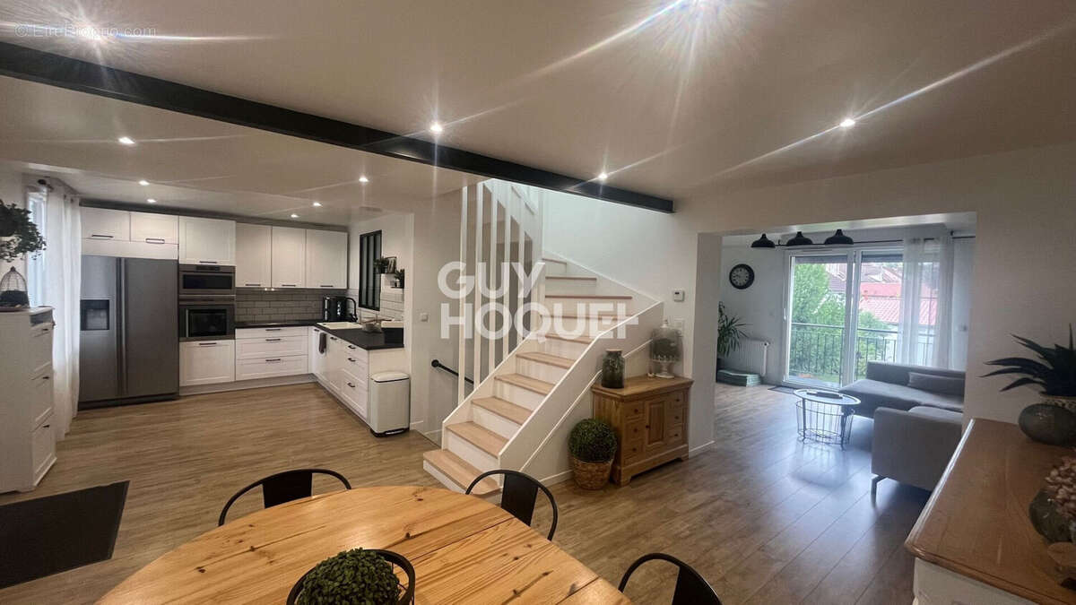 Maison à MARGNY-LES-COMPIEGNE