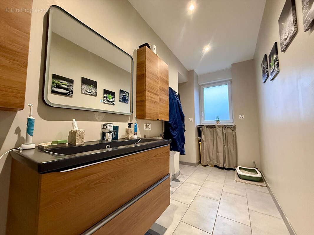 Appartement à ANOULD