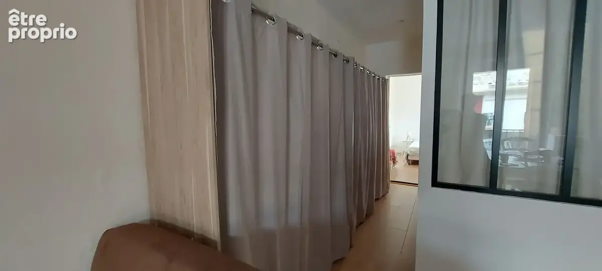 Amélie les Bains T3 traversant lumineux de 43m² - photo 9