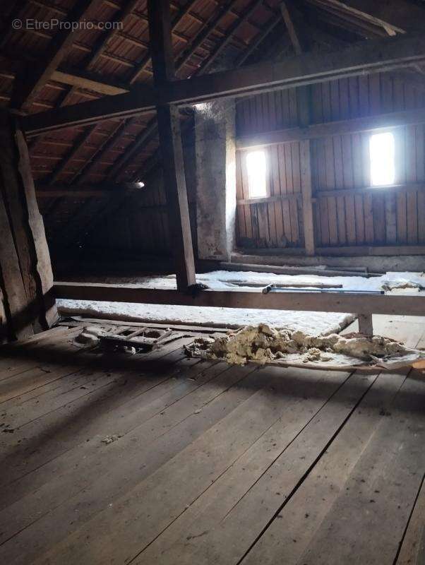 Maison à RUPT-SUR-MOSELLE