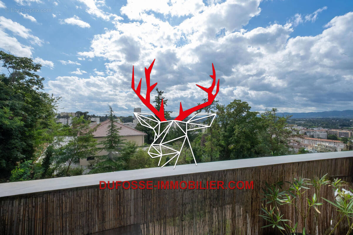 Photo 1 - Appartement à TASSIN-LA-DEMI-LUNE