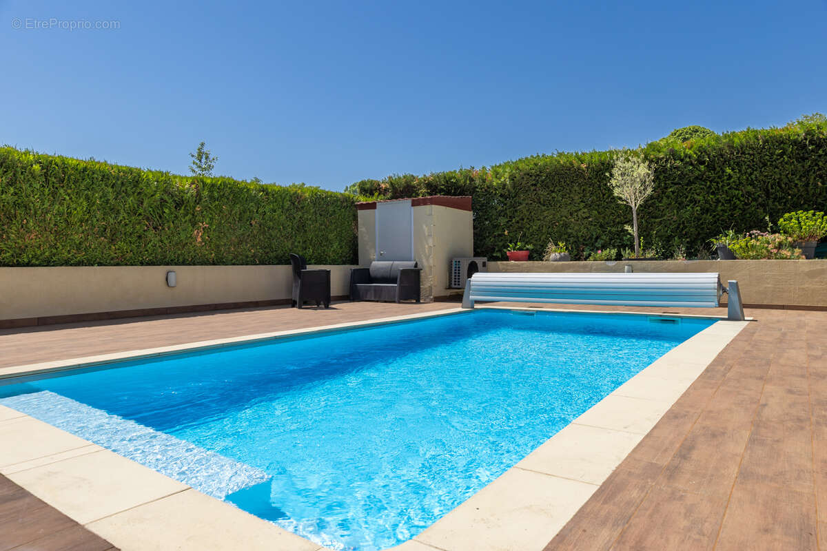 Maison à POISY