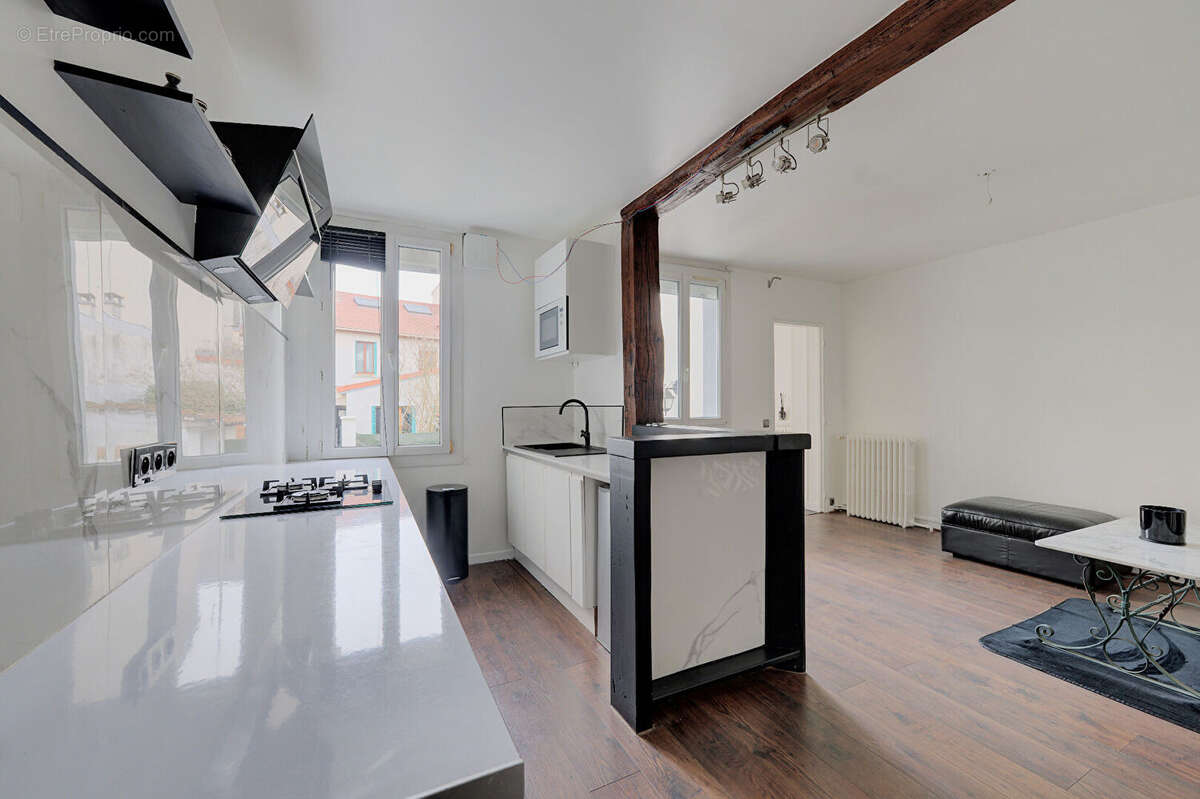 Appartement à LE PERREUX-SUR-MARNE