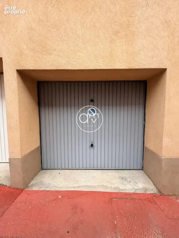 Photo Parking à La Farlede au prix de 30 000€