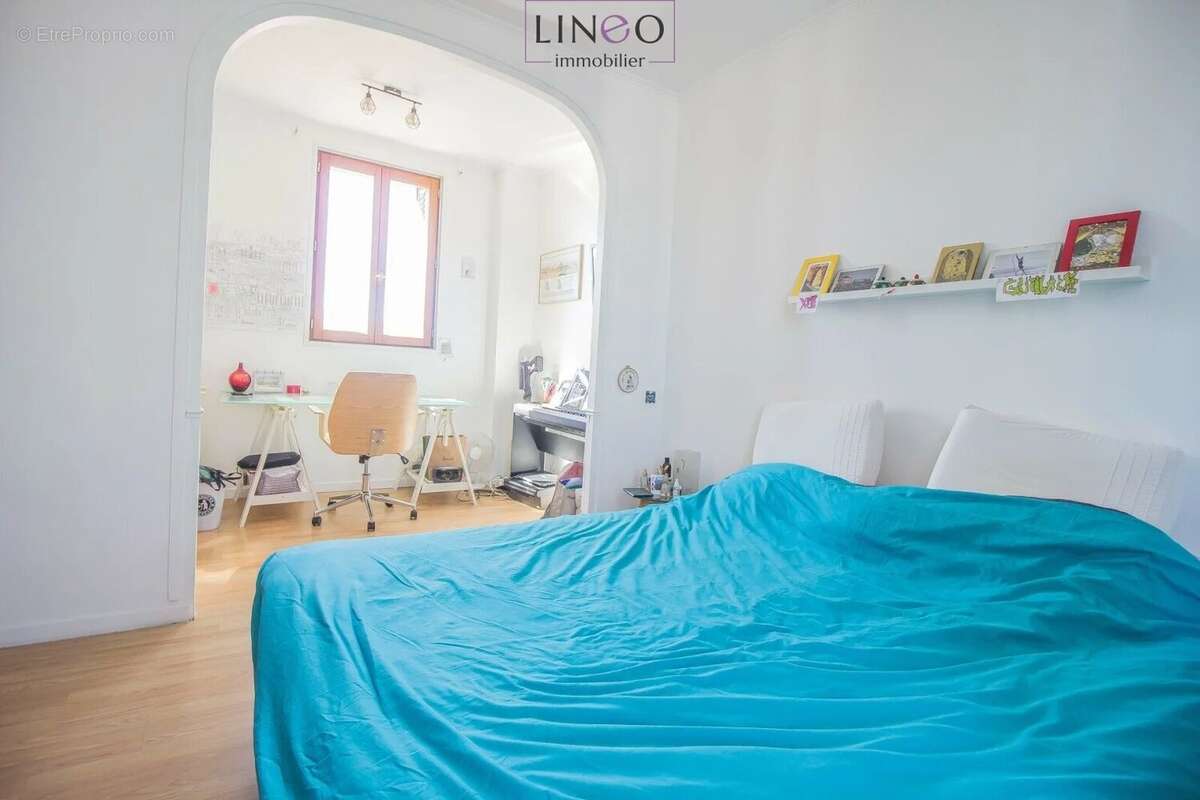 Maison à CHOISY-LE-ROI