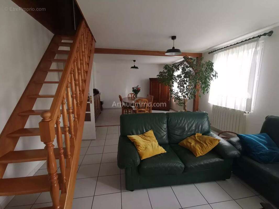 Maison à CHAMPS-SUR-MARNE