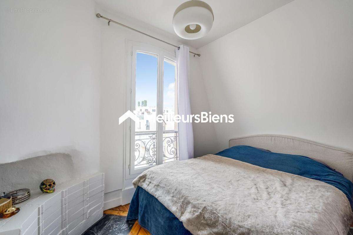 Appartement à LEVALLOIS-PERRET