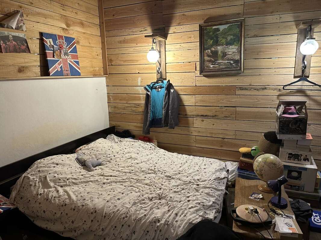 Maison à CHATEAU-GARNIER