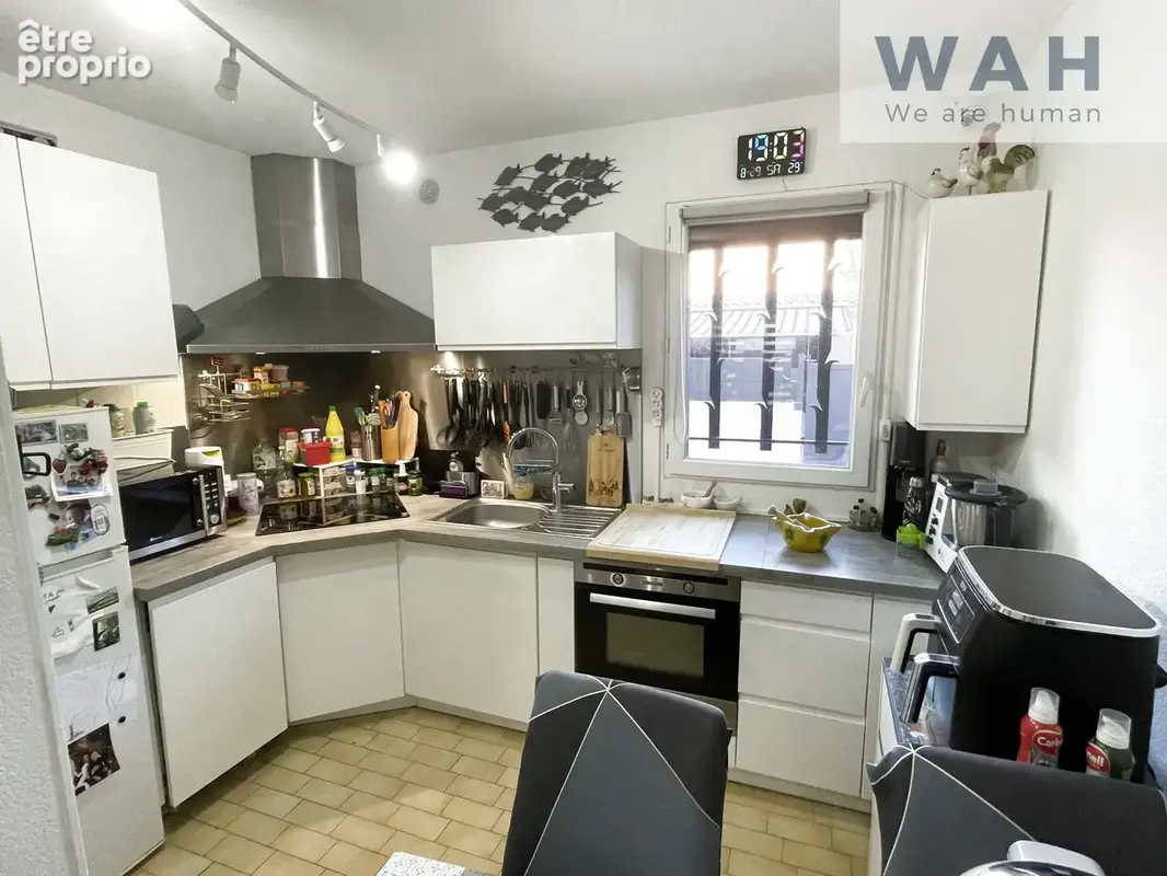 Maison t3 - 2 chambres, terrasse, place de parking, climatisation - grau du roi - photo 7
