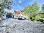 Maison à CORBEIL-ESSONNES