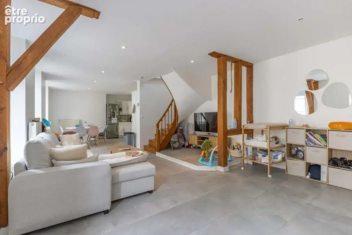 Immeuble Romorantin Lanthenay 6 pièces 160 m2 - photo 1