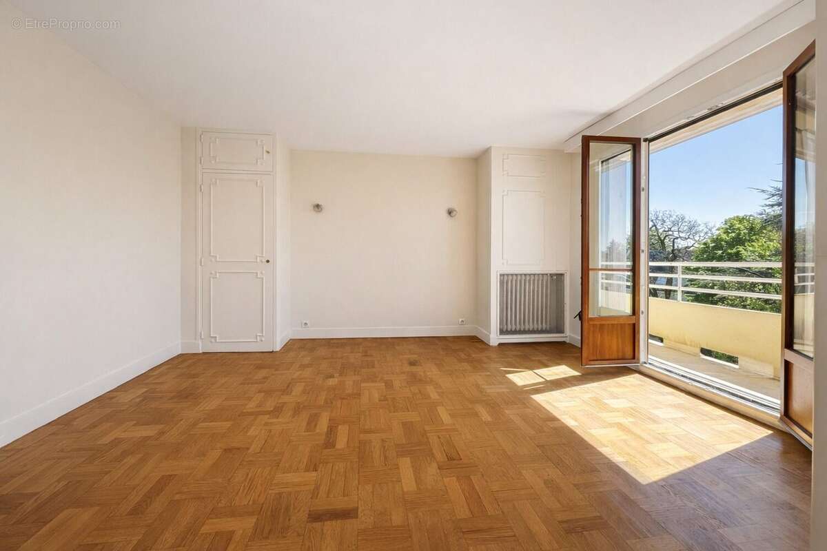 Appartement à LE VESINET