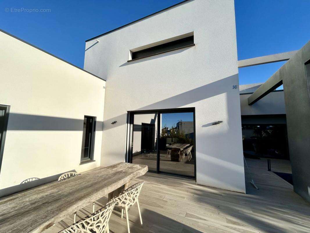 Maison à AGDE