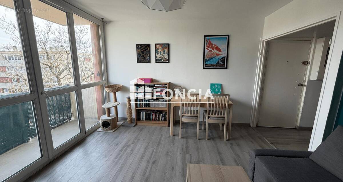 Appartement à PALAISEAU