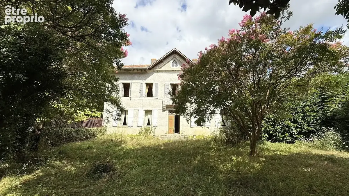 Élégante Maison de Maître XVIIe siècle : Un lieu rare, calme et au potentiel exceptionnel - photo 16