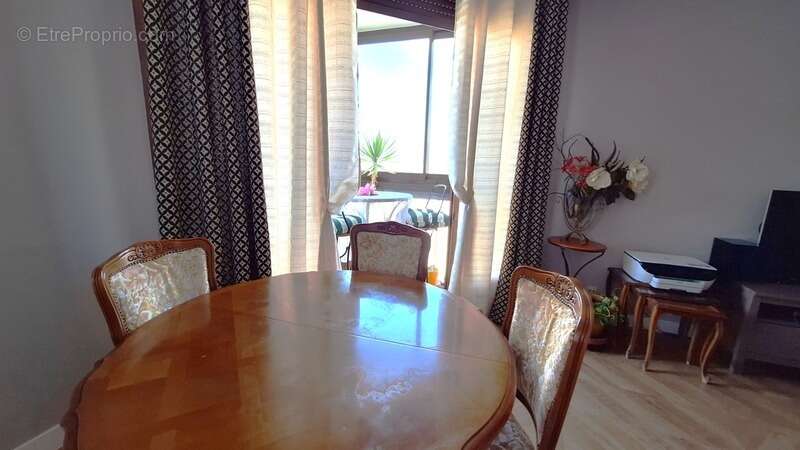 Appartement à MARSEILLE-13E