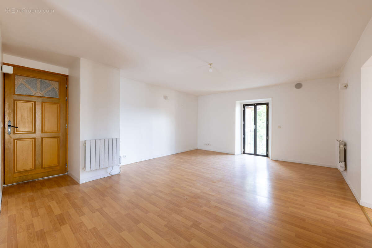 Appartement à GRUFFY