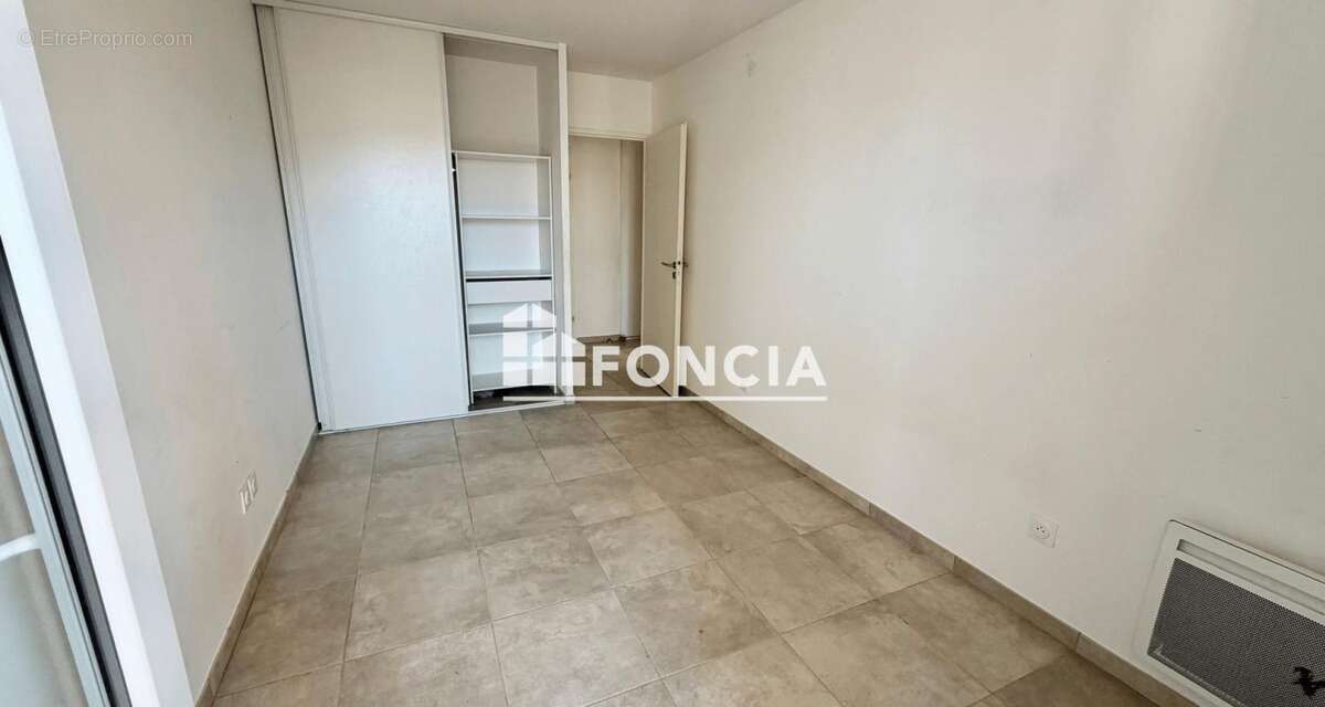 À vendre – Superbe T3 récent au Plan-du-Castellet, à seulement 10 minutes de Bandol - photo 4