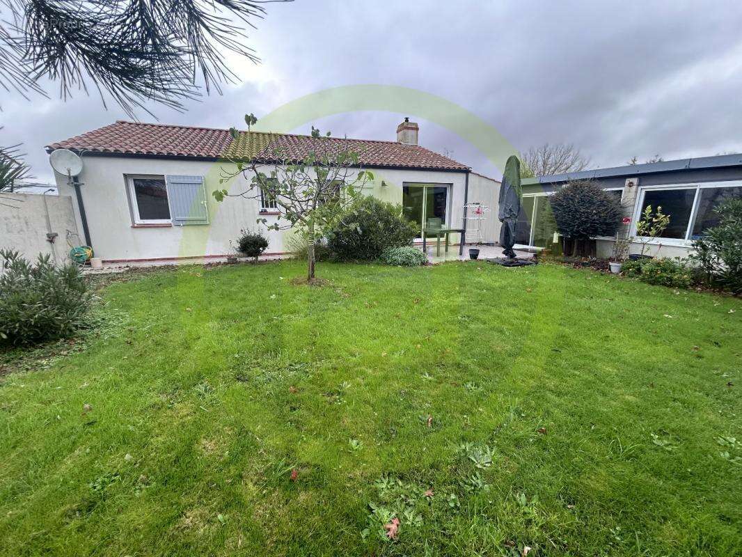 Maison à L'AIGUILLON-SUR-VIE