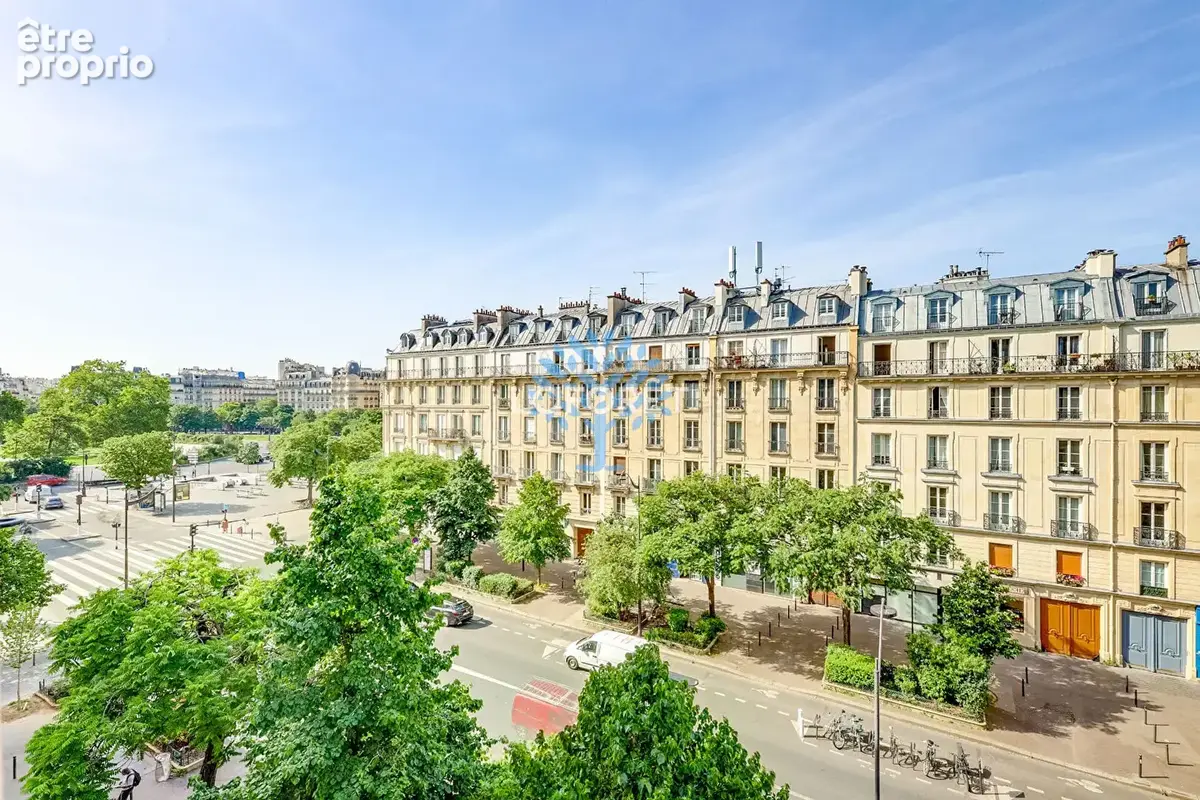 Appartement à PARIS-11E