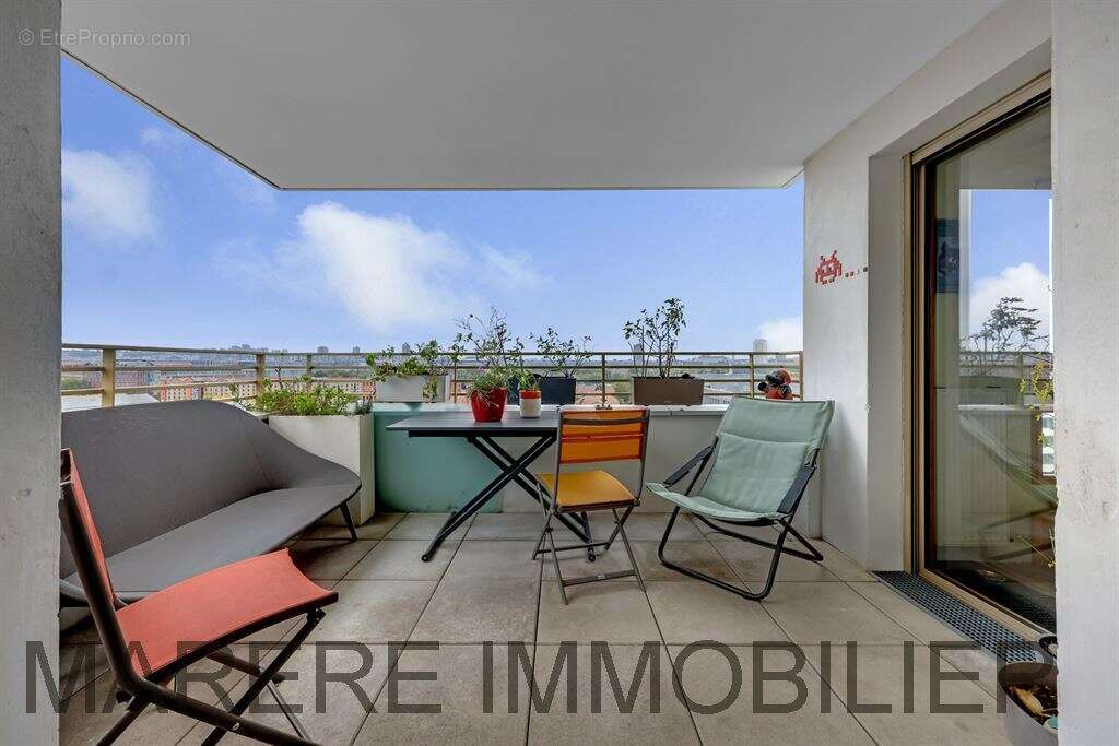 Appartement à AUBERVILLIERS