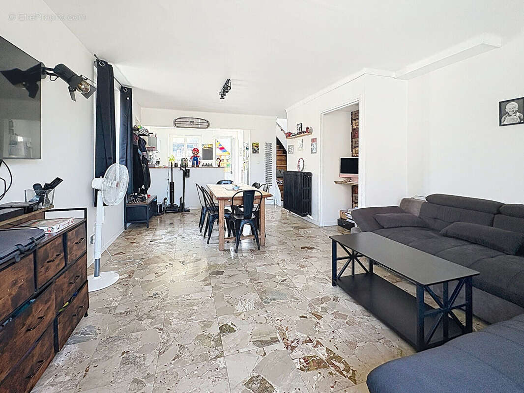 EXCLUSIVITE - CAEN SUD - Maison en pierres avec dépendance - photo 2