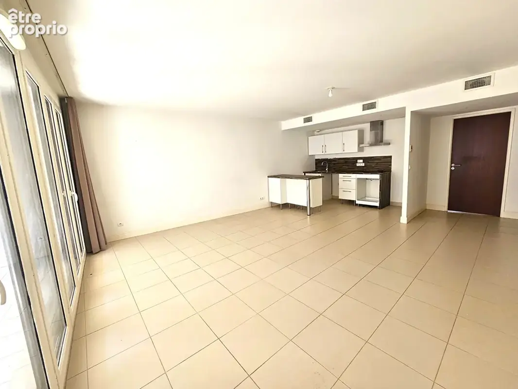 Appartement T3 traversant 73,15 m² avec parking en sous-sol - photo 5