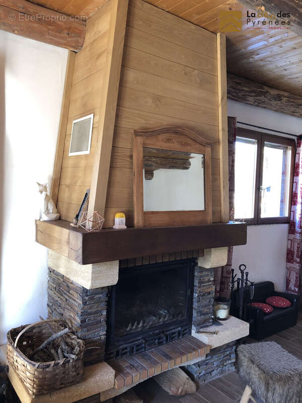 Maison à AZET