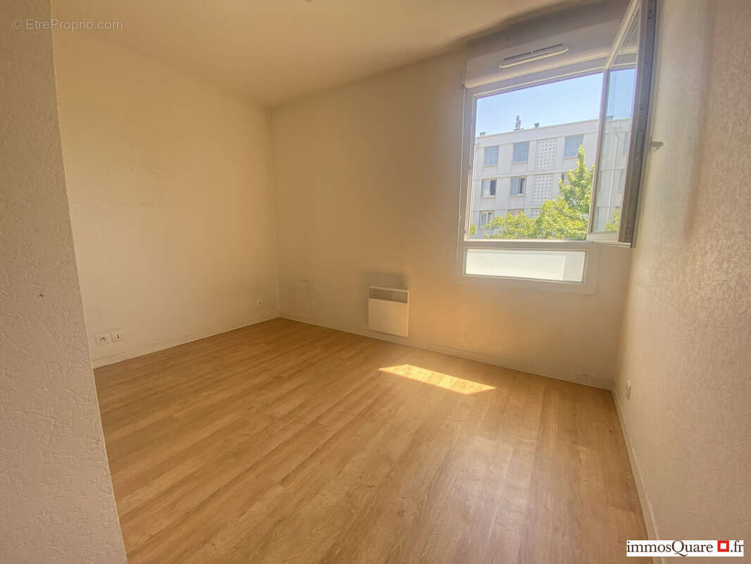 Appartement à LYON-8E
