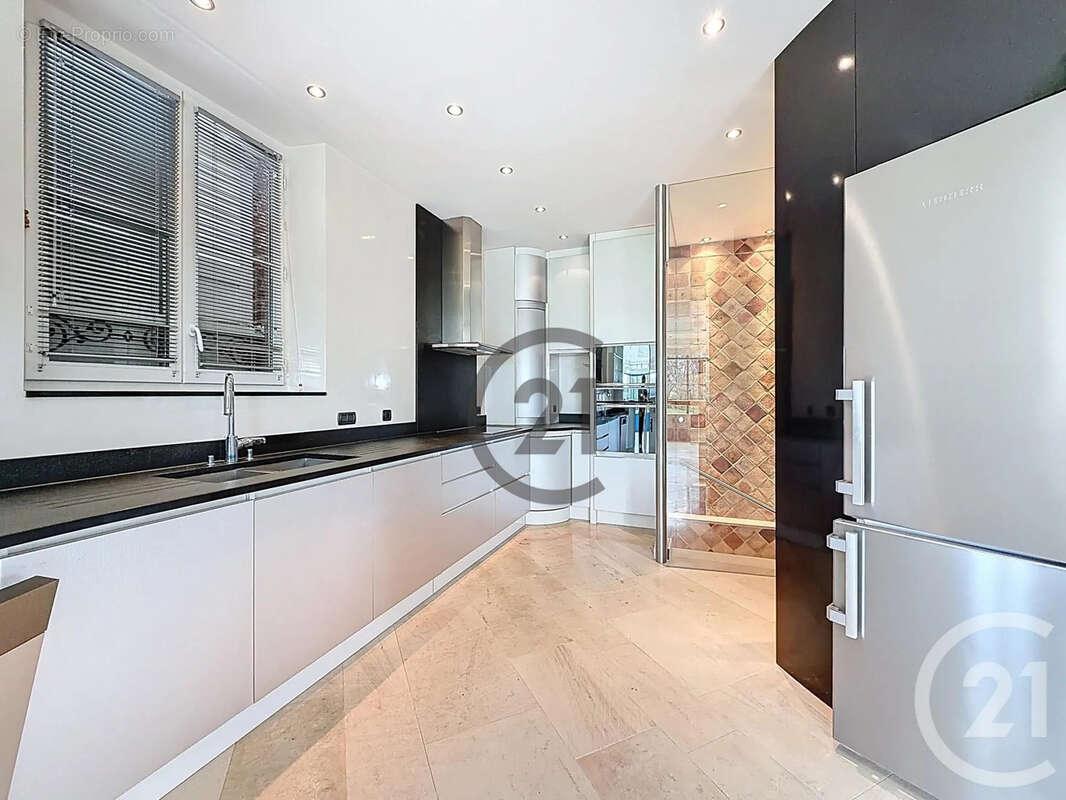 Maison à LAINES-AUX-BOIS