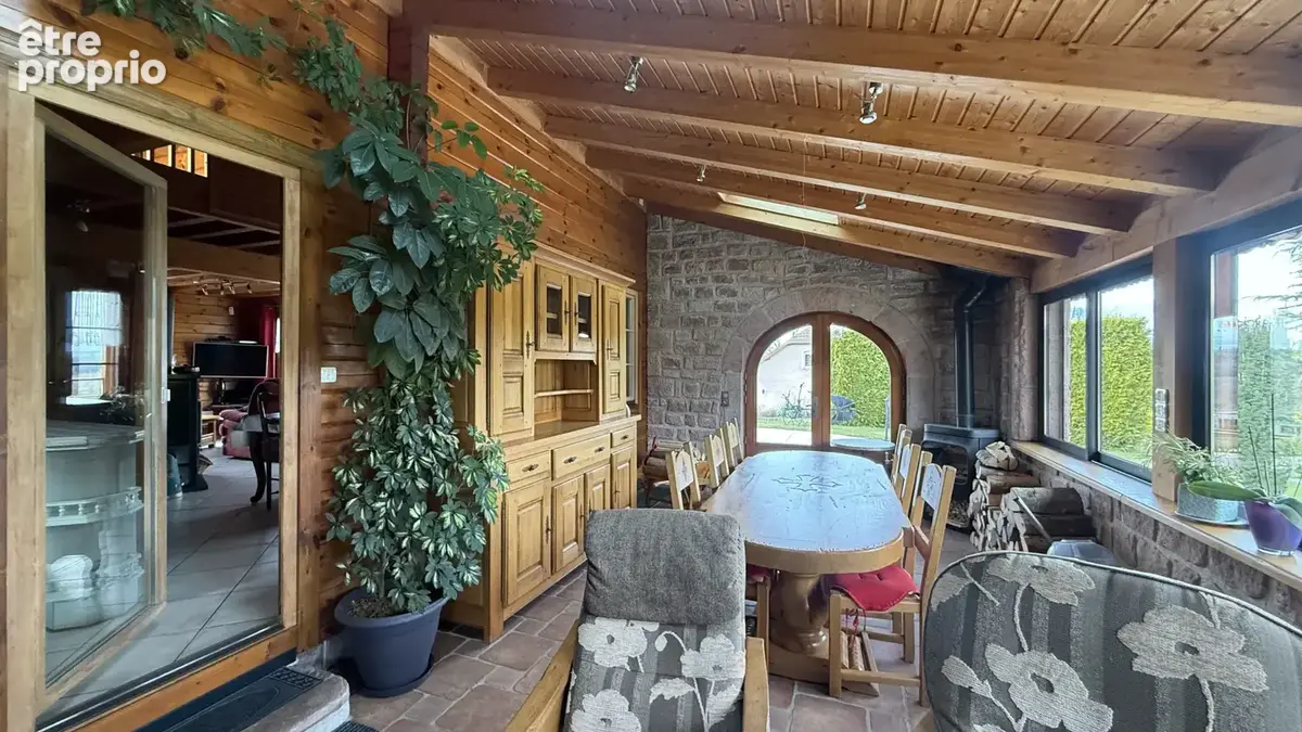 La Voivre - Rare - Très beau chalet sur un terrain paysagé de 2528m2 - photo 11