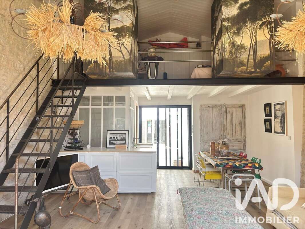 Maison 160 m² à La Flotte  - photo 4