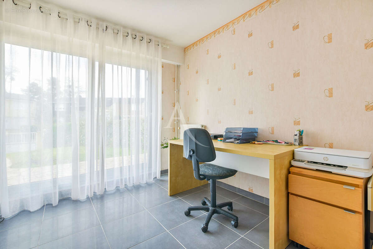 Maison à BRIE-COMTE-ROBERT