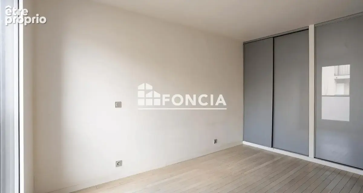 Enghien centre à 2 pas de la gare dans immeuble 2016 Confortable F2 offrant séjour avec cuisine ouverte équipée, balcon chambre  - photo 7