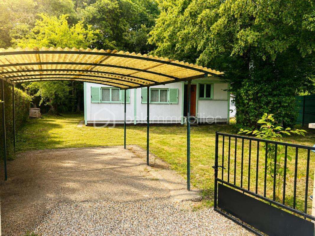Chalet de 55 m² situé dans un domaine à Egriselles le Bocage - photo 7