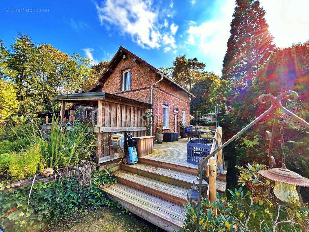 Maison à SAINT-LEGER-EN-YVELINES