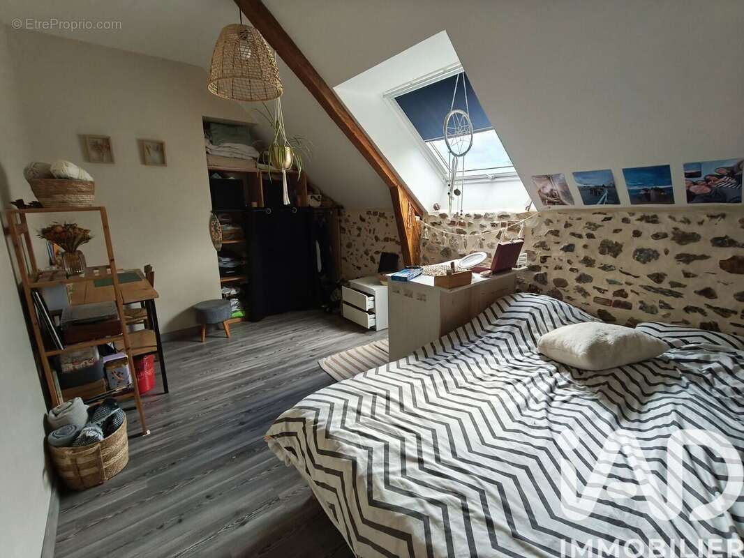 Maison 190 m² à Bettes  - photo 8