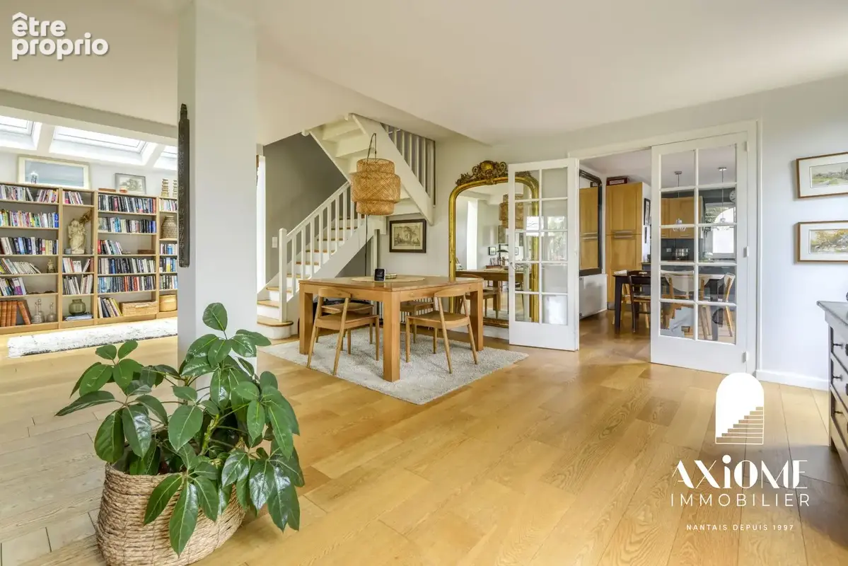 Maison 231 m² à Nantes  - photo 9