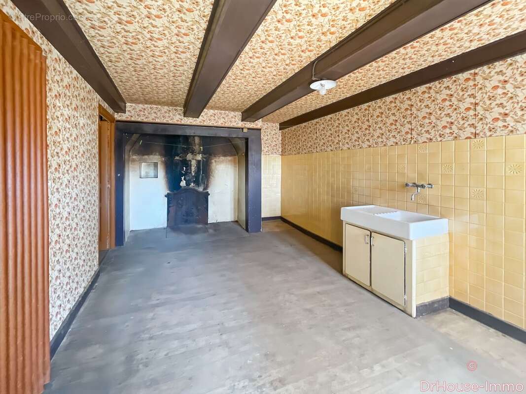 Maison 110 m² à Brivezac  - photo 6